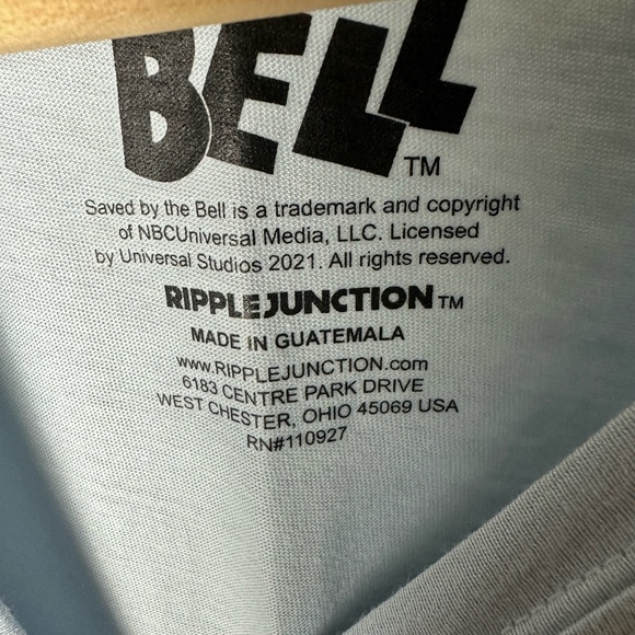 SAVED BY THE BELL Kelly Kapowski T-Shirt. - Picture 5 of 7